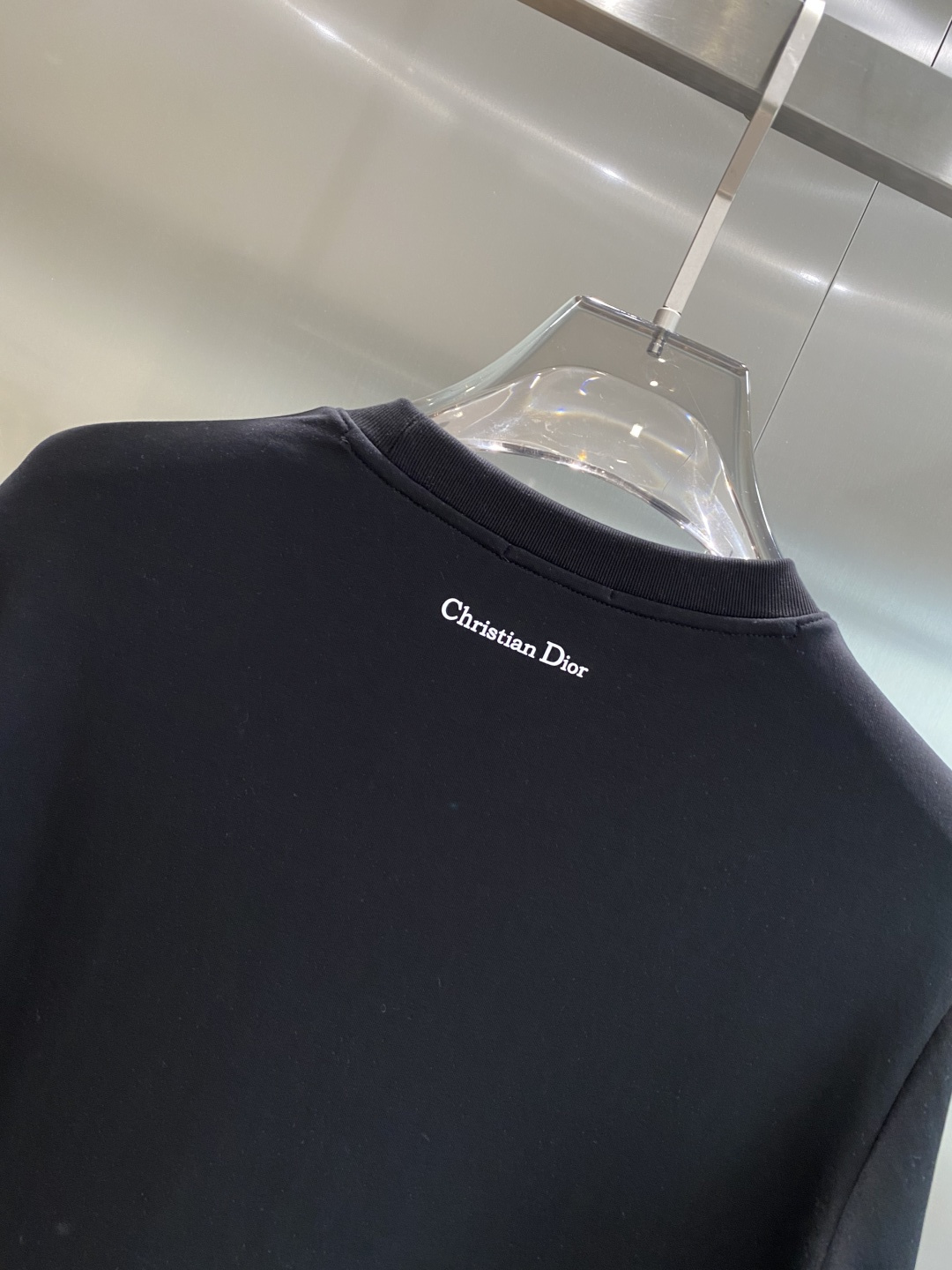 《𝙉𝙚𝙬🤍🖤迪家》25秋冬新品空气层 圆领卫衣，正面品牌标识设计，创意重释品牌标志性设计，采用400克重