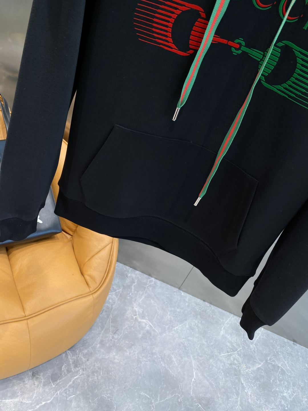 《𝙉𝙚𝙬🤍🖤古家》2025最新款卫衣，独家发售！原版复刻，独家设计，超强工艺！极其奢华！版型超赞！尺码 