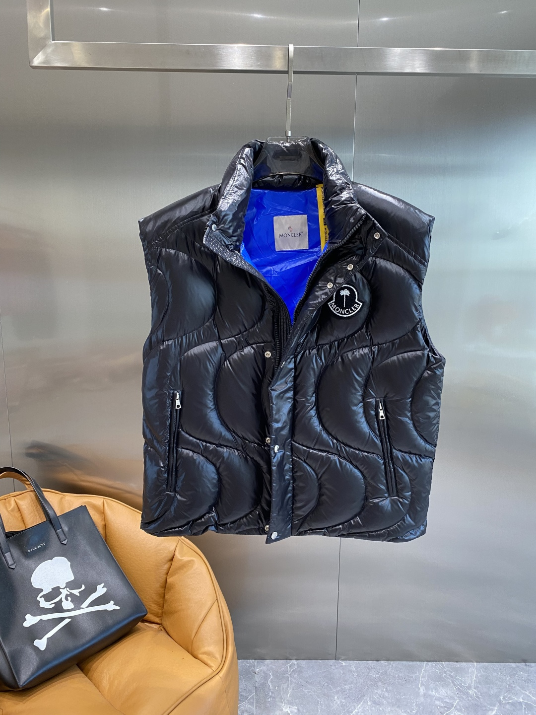 《𝙉𝙚𝙬🤍🖤蒙家》羽绒服 爆款🔥秋冬新款🆕羽绒服 原版1:1订制五金配件全进口原版定制 欢迎专柜对比 绝