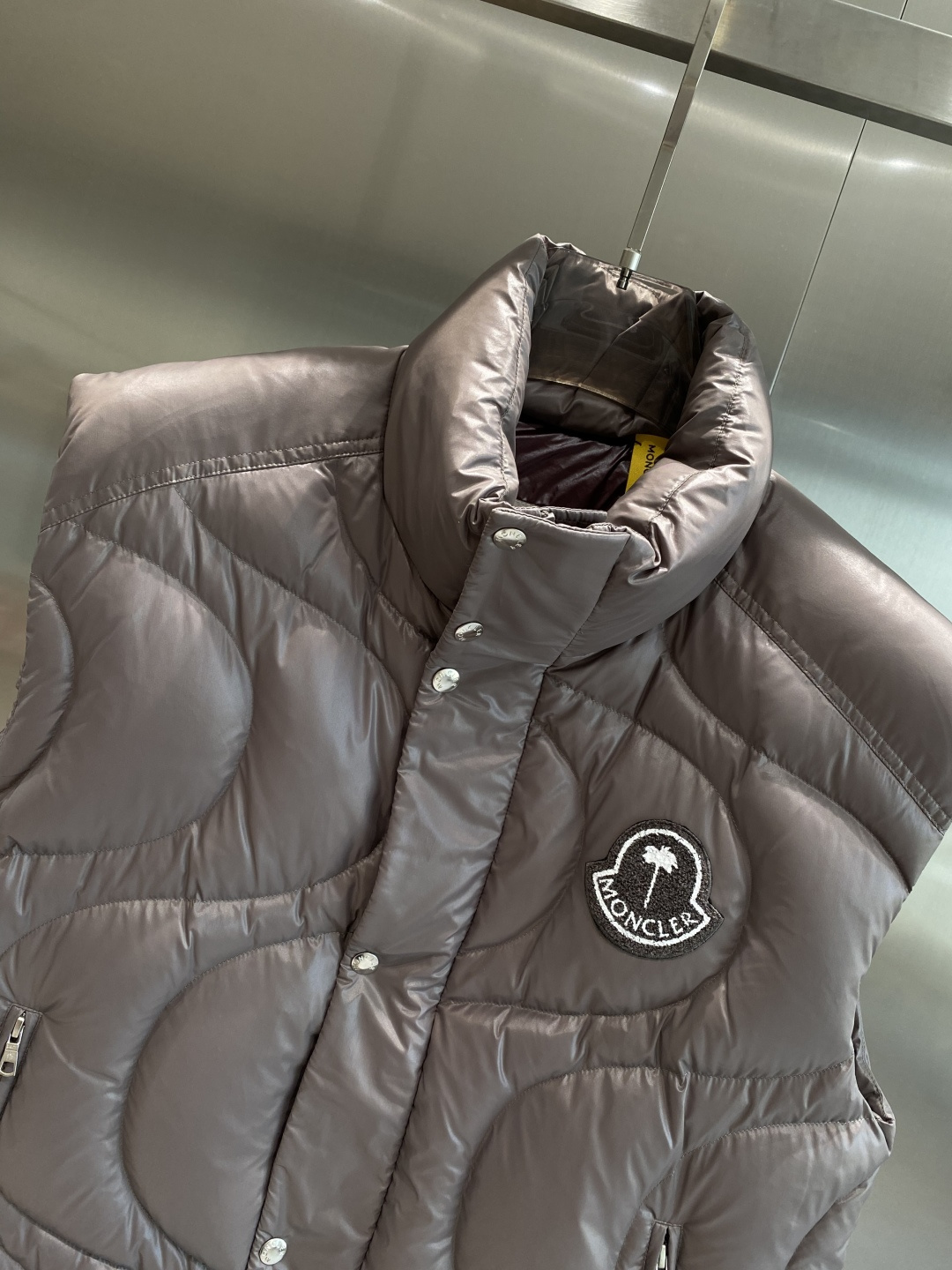 《𝙉𝙚𝙬🤍🖤蒙家》羽绒服 爆款🔥秋冬新款🆕羽绒服 原版1:1订制五金配件全进口原版定制 欢迎专柜对比 绝