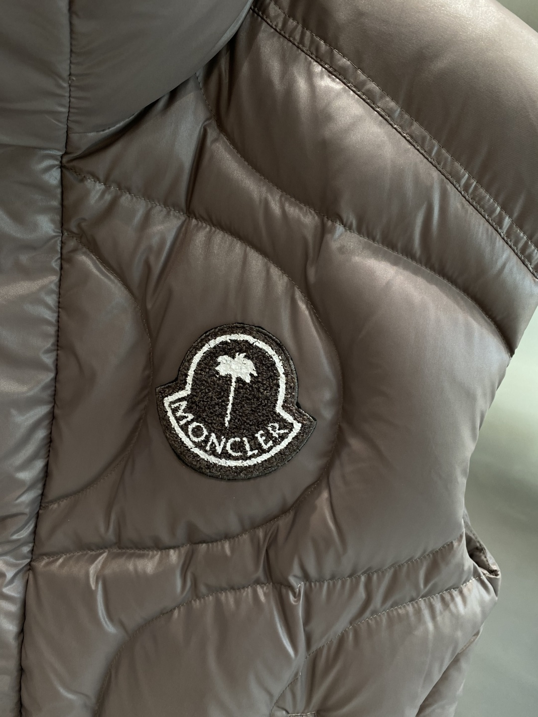 《𝙉𝙚𝙬🤍🖤蒙家》羽绒服 爆款🔥秋冬新款🆕羽绒服 原版1:1订制五金配件全进口原版定制 欢迎专柜对比 绝