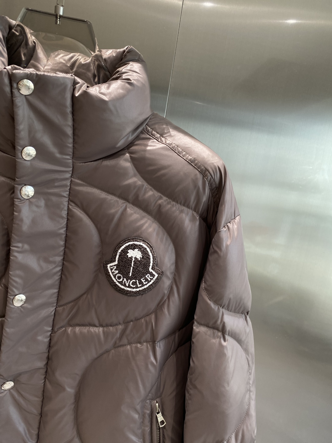 《𝙉𝙚𝙬🤍🖤蒙家》羽绒服 爆款🔥秋冬新款🆕羽绒服 原版1:1订制五金配件全进口原版定制 欢迎专柜对比 绝