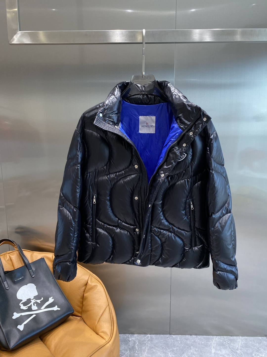 《𝙉𝙚𝙬🤍🖤蒙家》羽绒服 爆款🔥秋冬新款🆕羽绒服 原版1:1订制五金配件全进口原版定制 欢迎专柜对比 绝