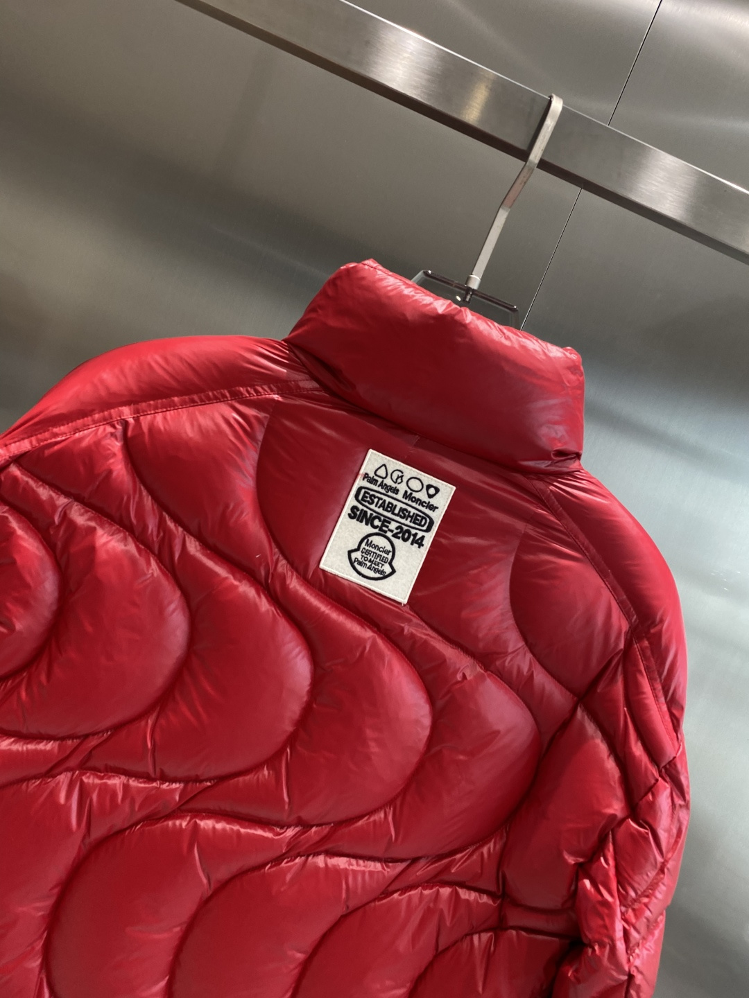 《𝙉𝙚𝙬🤍🖤蒙家》羽绒服 爆款🔥秋冬新款🆕羽绒服 原版1:1订制五金配件全进口原版定制 欢迎专柜对比 绝