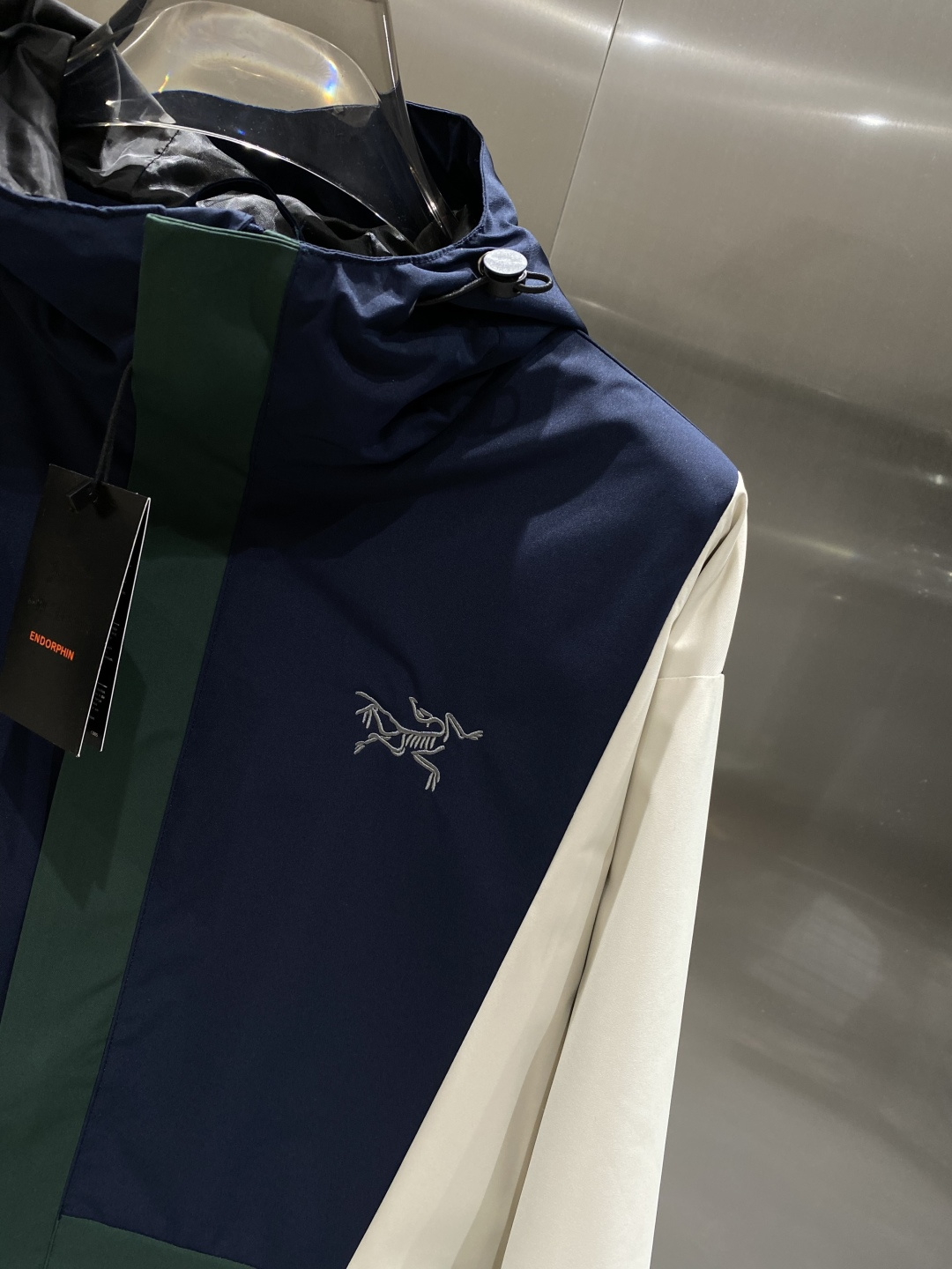 《𝙉𝙚𝙬🤍🖤鸟家》25ss早秋风衣夹克外套爆款 秋冬专柜新款休闲时尚夹克外套！超前卫设计风格 细腻舒适 