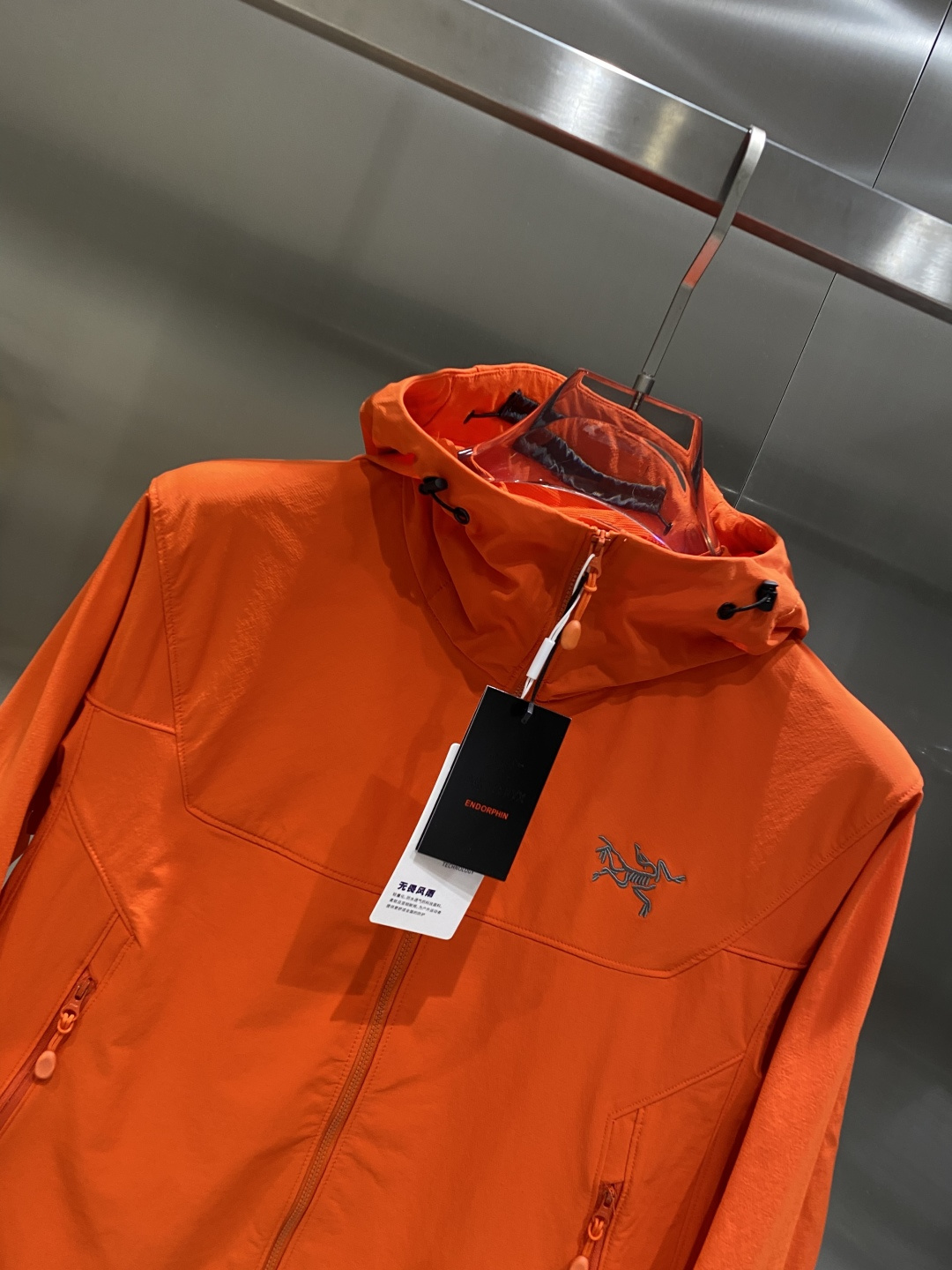 《𝙉𝙚𝙬🤍🖤鸟家》25ss早秋风衣爆款 秋冬专柜新款休闲时尚 超前卫设计风格 细腻舒适 多重重工艺 整体