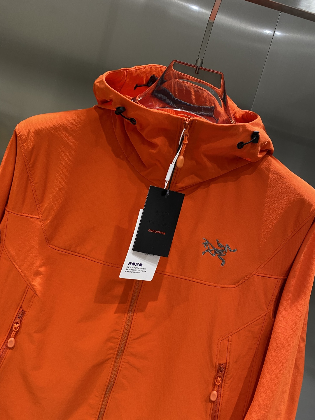 《𝙉𝙚𝙬🤍🖤鸟家》25ss早秋风衣爆款 秋冬专柜新款休闲时尚 超前卫设计风格 细腻舒适 多重重工艺 整体