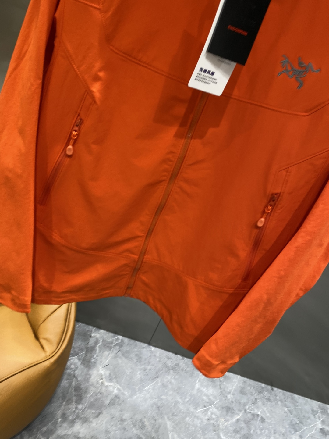 《𝙉𝙚𝙬🤍🖤鸟家》25ss早秋风衣爆款 秋冬专柜新款休闲时尚 超前卫设计风格 细腻舒适 多重重工艺 整体