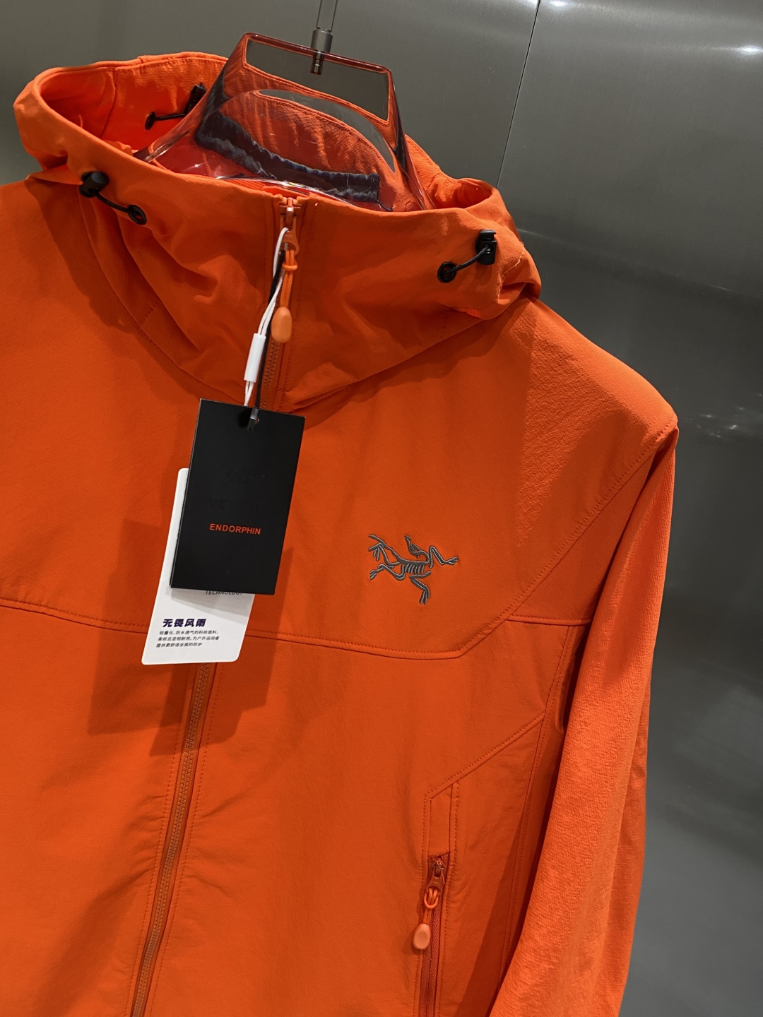 《𝙉𝙚𝙬🤍🖤鸟家》25ss早秋风衣爆款 秋冬专柜新款休闲时尚 超前卫设计风格 细腻舒适 多重重工艺 整体