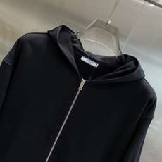 《𝙉𝙚𝙬🤍🖤普家》2025ss秋冬最新款专柜同款首发!高端时尚休闲卫衣,超正版型上身瞬间变欧巴!简约时尚 《𝙉𝙚𝙬🤍🖤普家》2025ss秋冬最新款专柜同款首发!高端时尚休闲卫衣,超正版型上身瞬间变欧巴!简约时尚