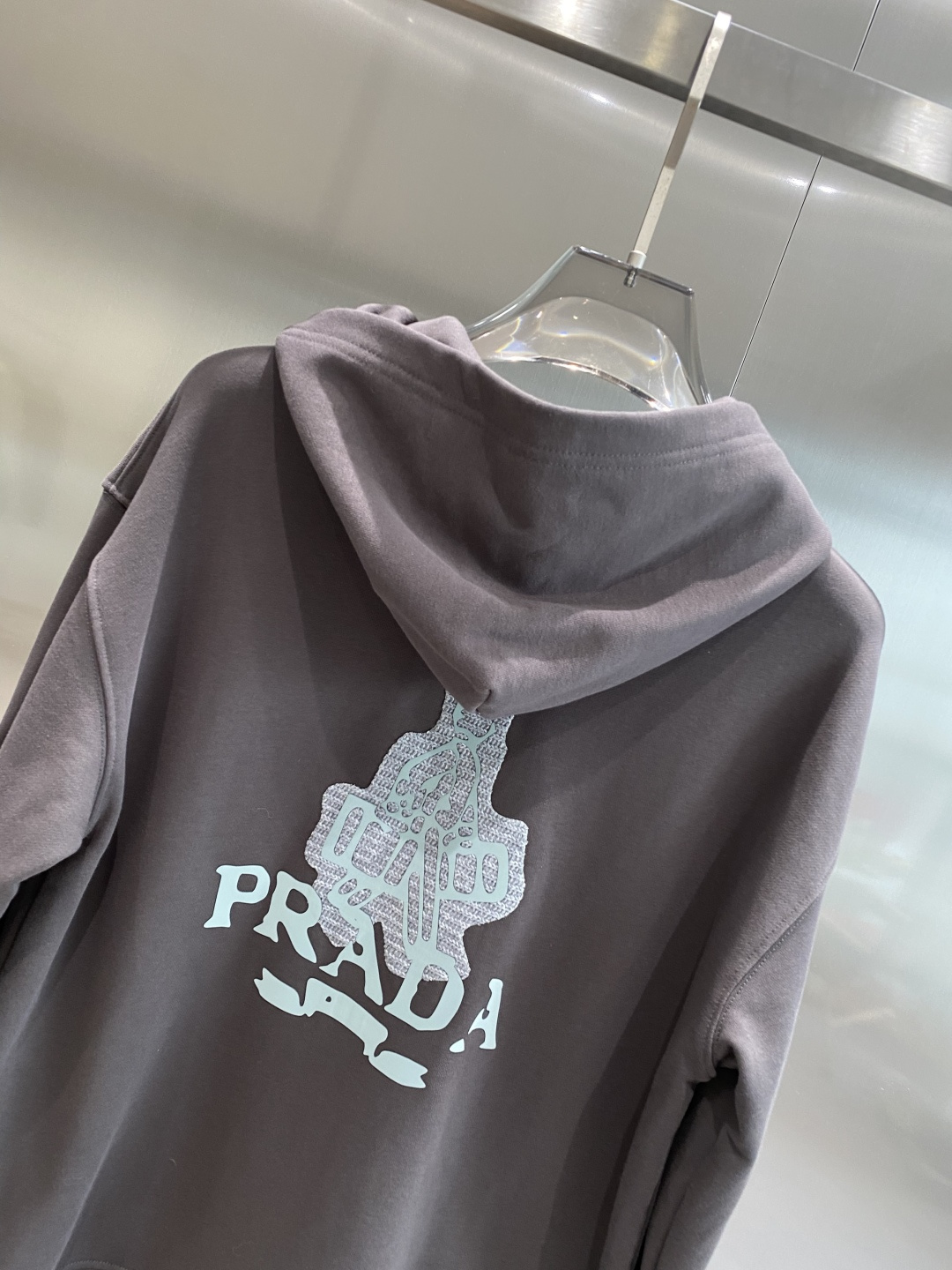 《𝙉𝙚𝙬🤍🖤普家》2025ss秋冬最新款专柜同款首发！高端时尚休闲卫衣，超正版型上身瞬间变欧巴！简约时尚