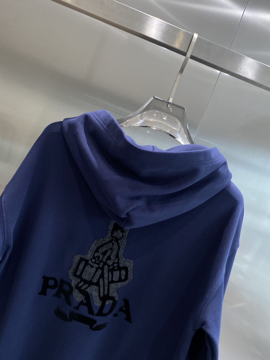 《𝙉𝙚𝙬🤍🖤普家》2025ss秋冬最新款专柜同款首发！高端时尚休闲卫衣，超正版型上身瞬间变欧巴！简约时尚