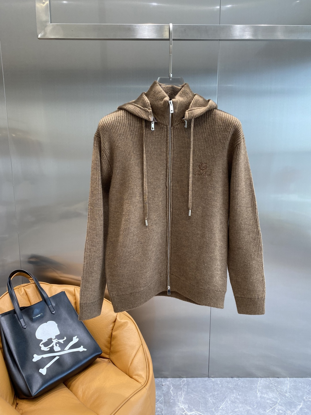 《𝙉𝙚𝙬🤍🖤lP🆕家》25ss秋冬 最新最顶级开衫羊毛针织衫开衫毛衣，精致配色融合新款潮套头衫，最顶级的