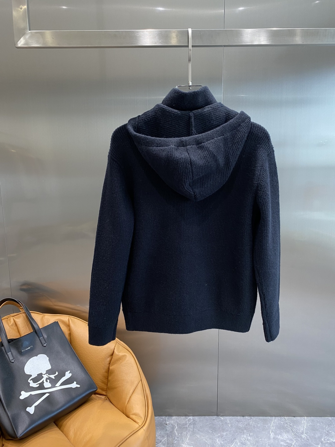 《𝙉𝙚𝙬🤍🖤lP🆕家》25ss秋冬 最新最顶级开衫羊毛针织衫开衫毛衣，精致配色融合新款潮套头衫，最顶级的