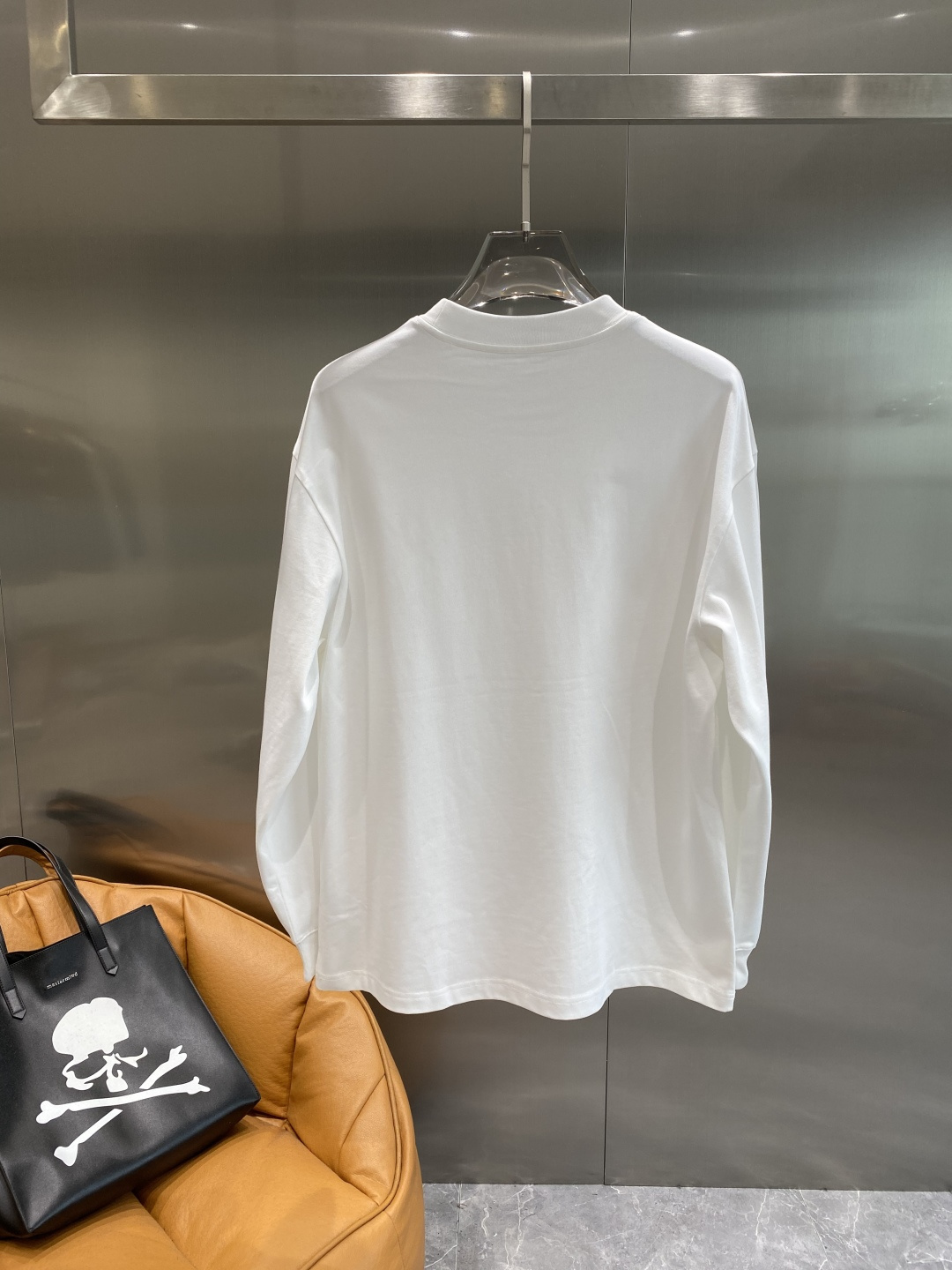 《𝙉𝙚𝙬🤍Y3家》2025ss长袖t恤 定制全棉双纱紧密爽滑面料，布面干净，布纹清晰，手感非常细腻扎实，