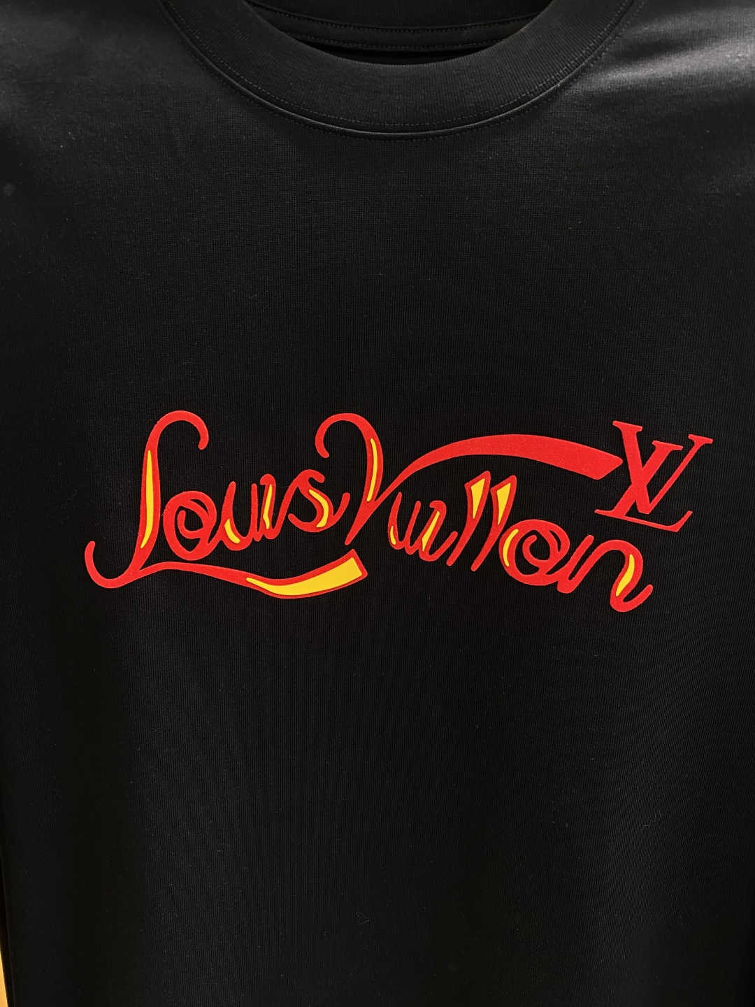 《𝙉𝙚𝙬🤍驴家》2025ss长袖t恤 定制全棉双纱紧密爽滑面料，布面干净，布纹清晰，手感非常细腻扎实，更