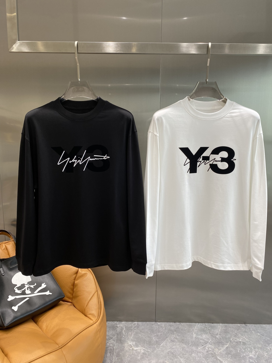 《𝙉𝙚𝙬🤍Y3家》2025ss长袖t恤 定制全棉双纱紧密爽滑面料，布面干净，布纹清晰，手感非常细腻扎实，