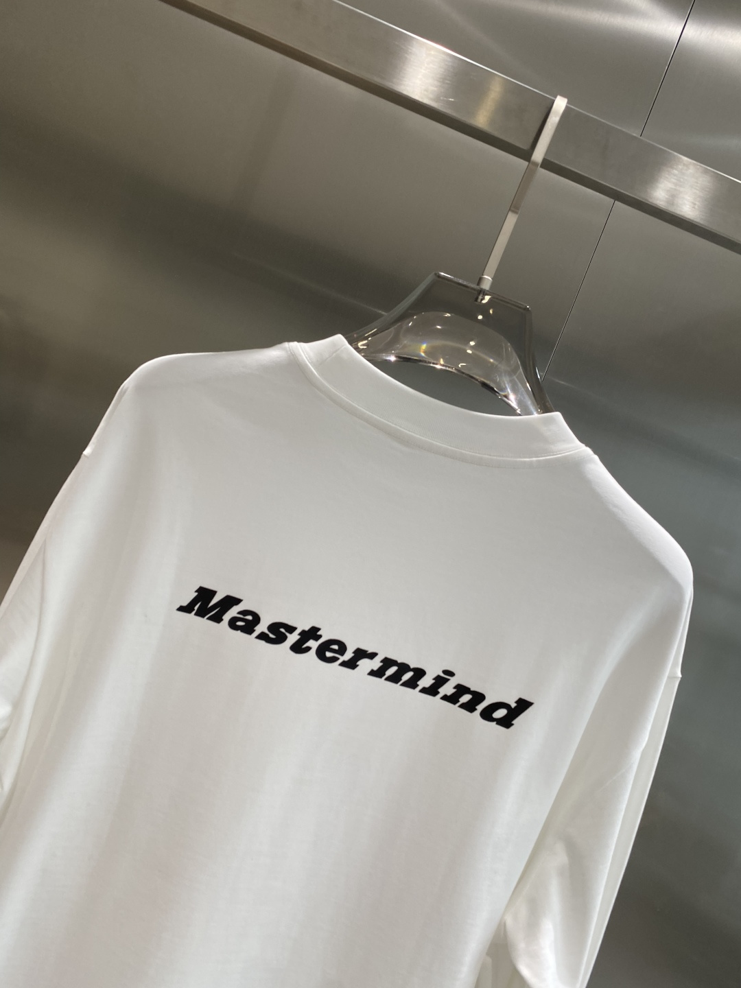 《𝙉𝙚𝙬🤍🖤MMJ家》2025秋冬专柜新款 时尚休闲打底衫长袖T恤，精选进口高密度双面拉架棉面料，精致原