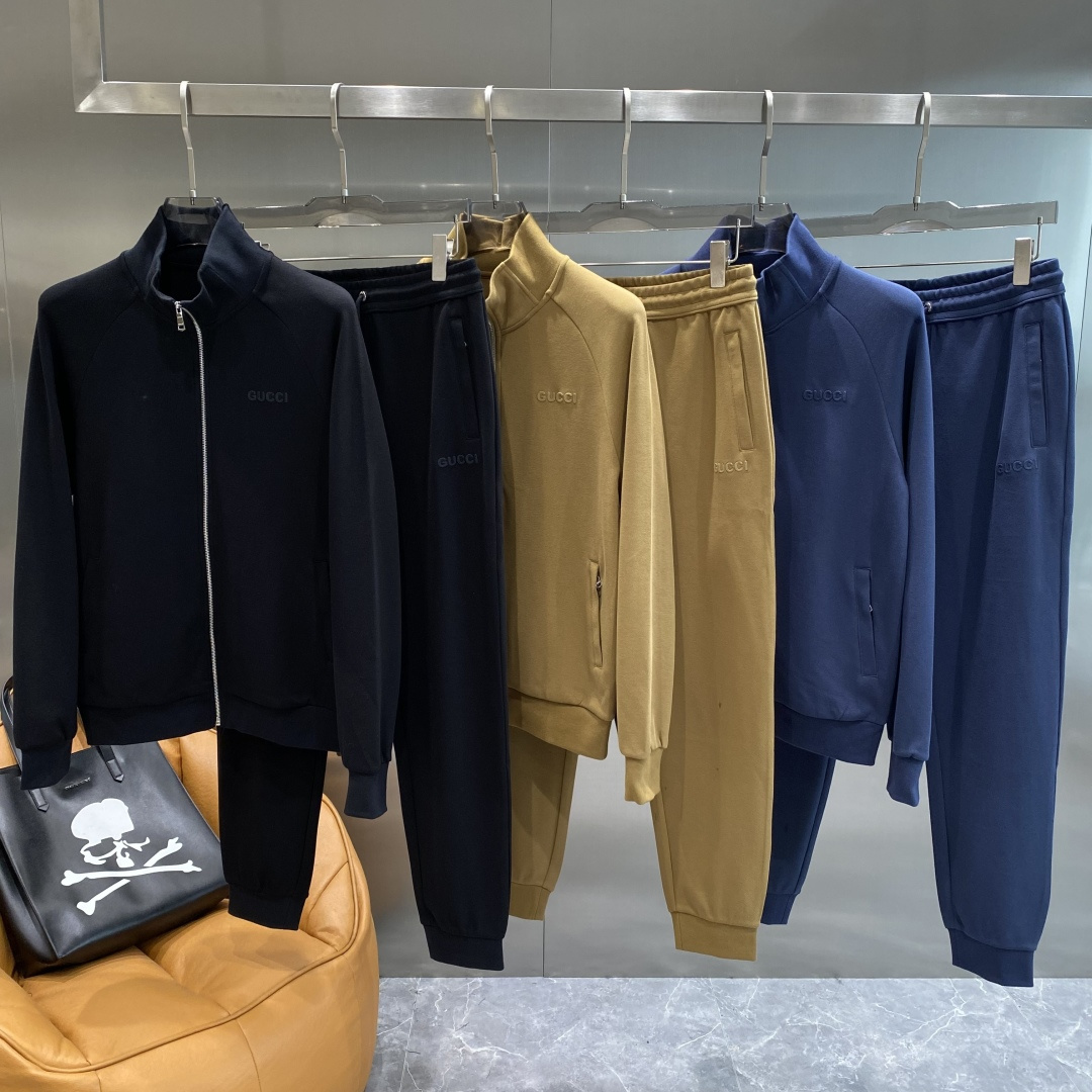 《𝙉𝙚𝙬🤍🖤古家》2025秋冬最新品套装-同步有售，原单狠货休闲时尚套装，上身很有特点！吸睛而有亮点，进