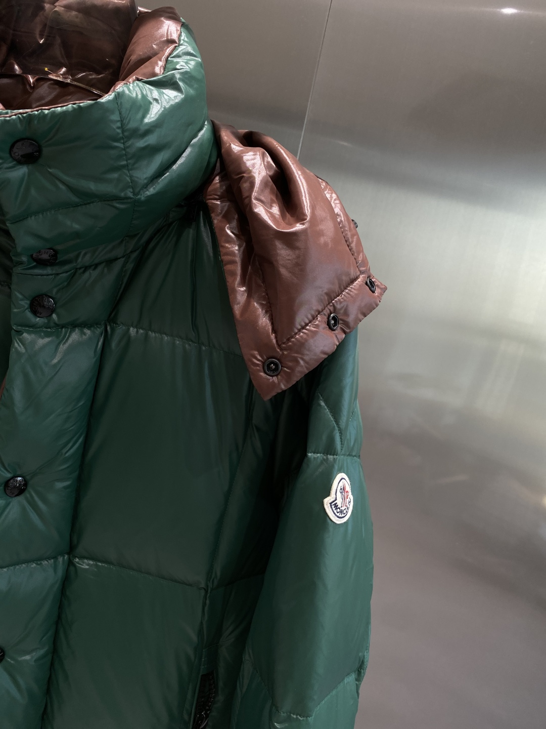 《𝙉𝙚𝙬🤍🖤蒙家》代购正品级别秋冬新款羽绒服 原版1:1订制五金配件全进口原版定制 欢迎专柜对比 绝对的