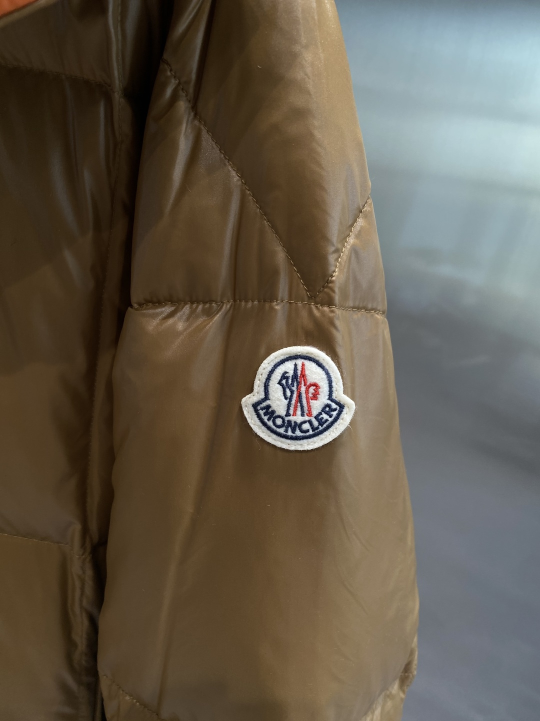 《𝙉𝙚𝙬🤍🖤蒙家》代购正品级别秋冬新款羽绒服 原版1:1订制五金配件全进口原版定制 欢迎专柜对比 绝对的