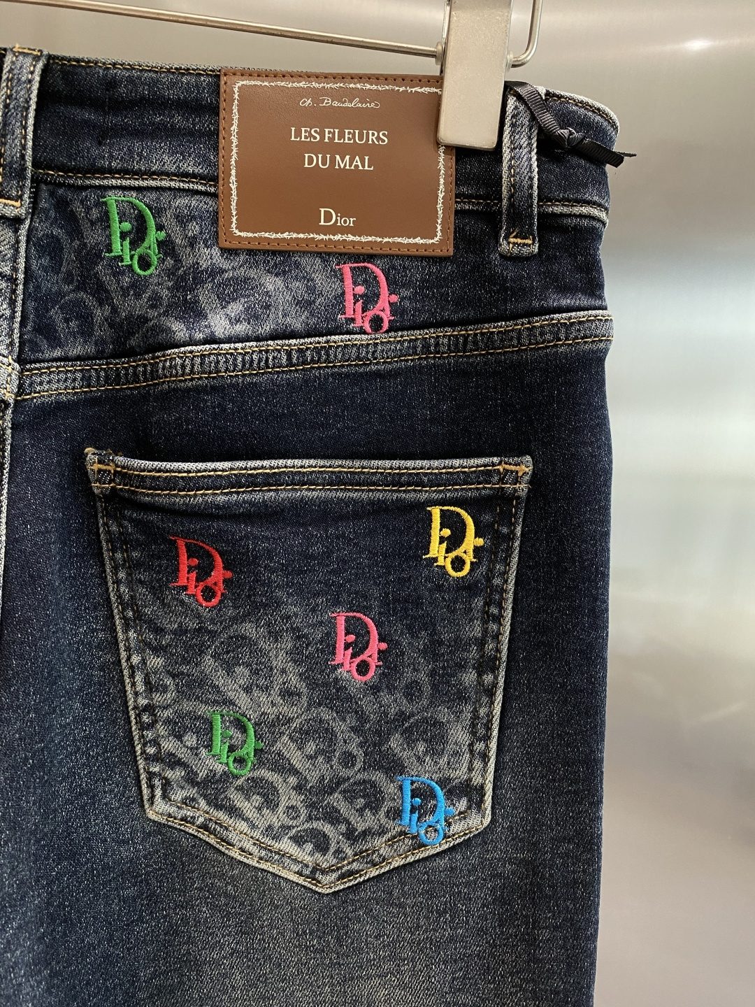 🌾售后✅ 《𝙉𝙚𝙬🤍🖤迪家》2025款男士休闲牛仔裤，顶级品质！渠道订单，官网同步出售！！原厂订制牛仔全