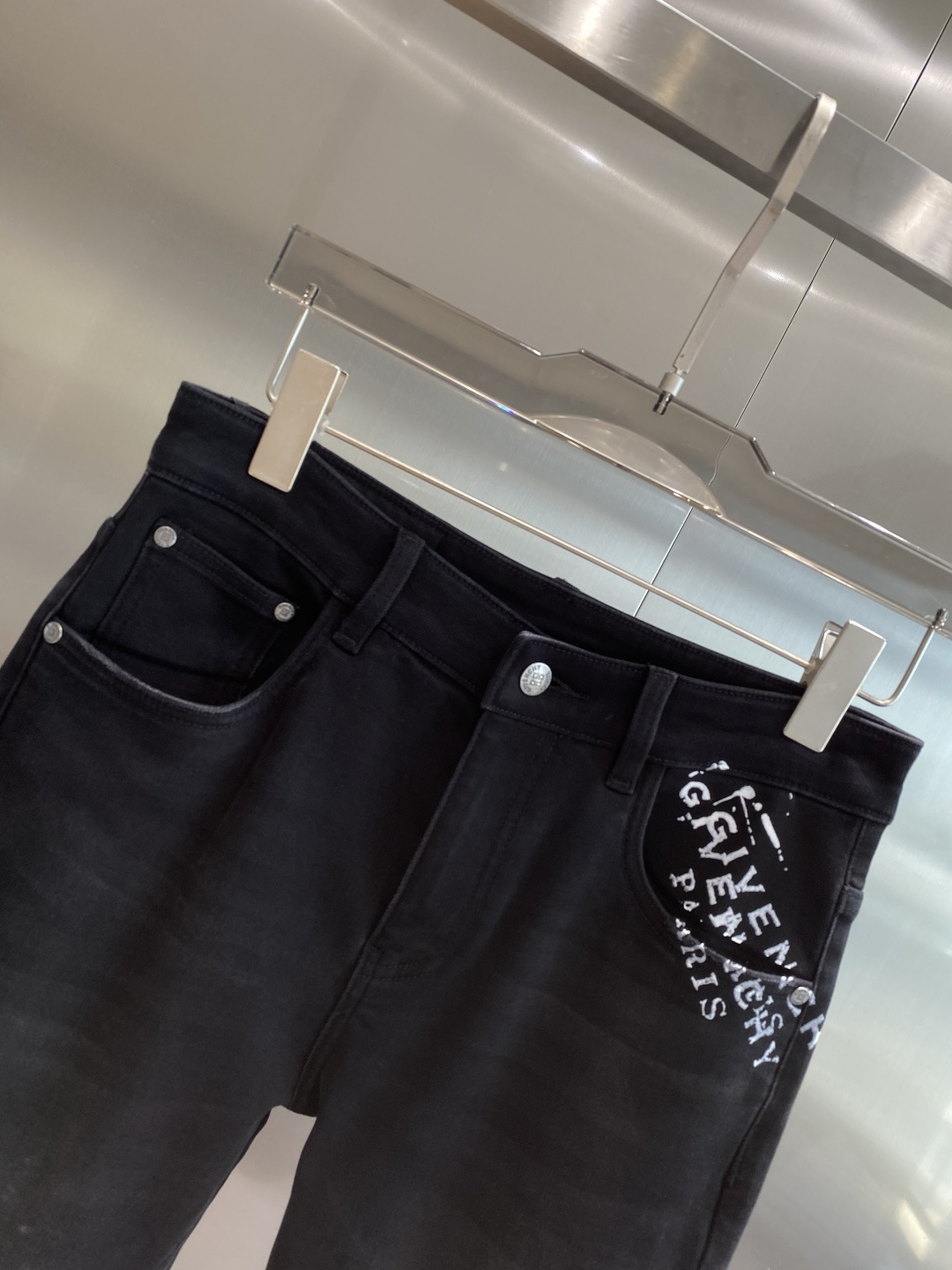 🌾售后✅ 《𝙉𝙚𝙬🖤🤍纪家》2025重工水洗休闲牛仔裤，进口原版水洗弹力面料，舒适有弹性，独特设计，版型