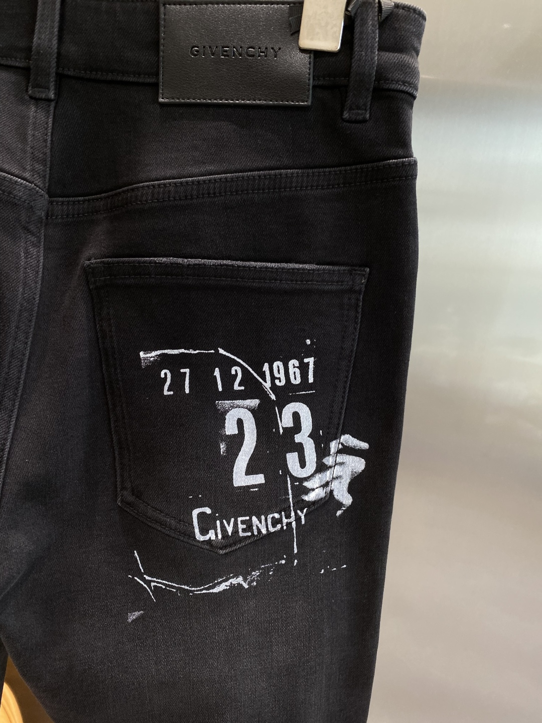 🌾售后✅ 《𝙉𝙚𝙬🖤🤍纪家》2025重工水洗休闲牛仔裤，进口原版水洗弹力面料，舒适有弹性，独特设计，版型