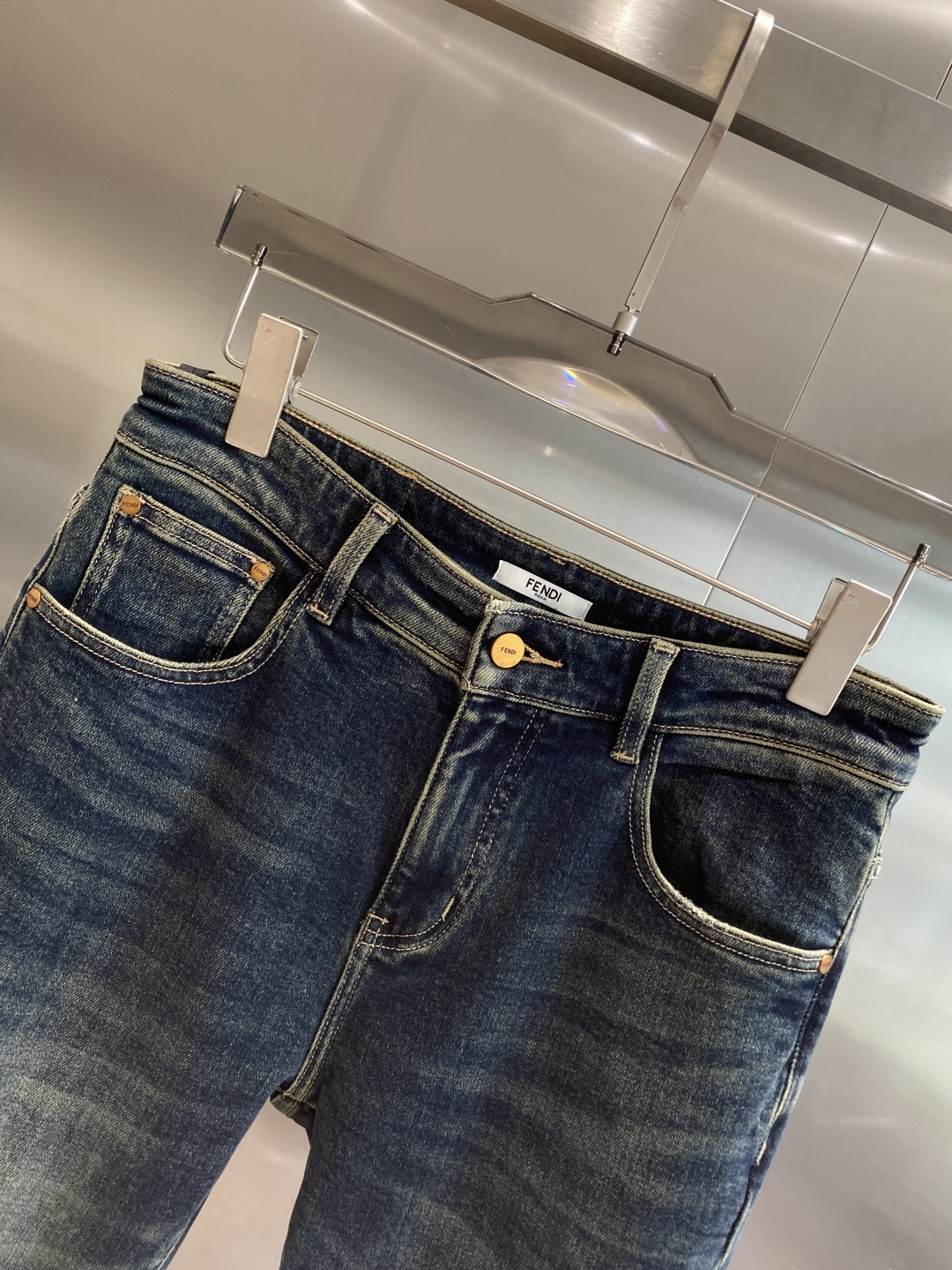 🌾售后✅ 《𝙉𝙚𝙬🖤🤍芬家》2025重工水洗休闲牛仔裤，进口原版水洗弹力面料，舒适有弹性，独特设计，版型