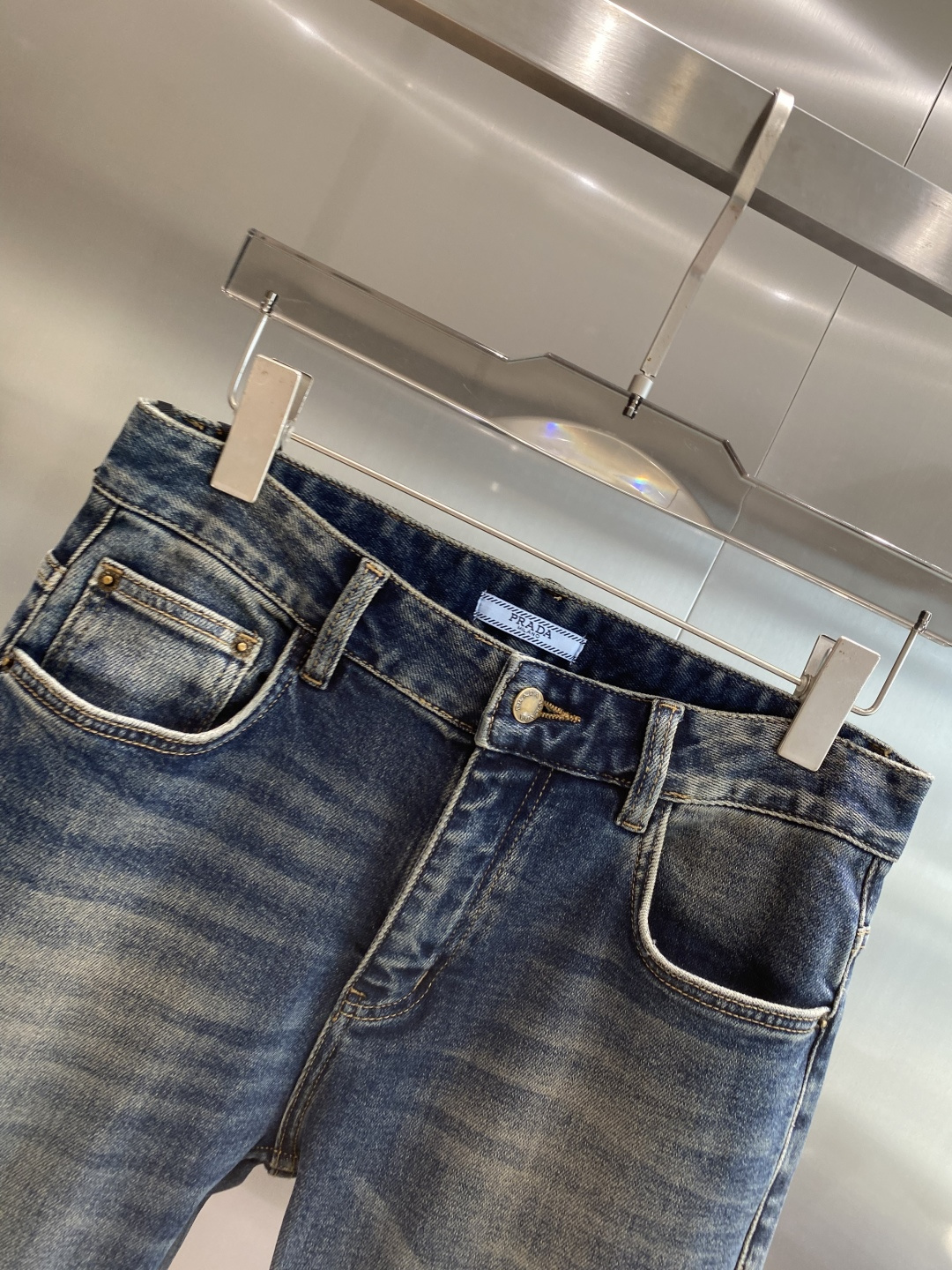 《𝙉𝙚𝙬🖤🤍普家》2025重工水洗休闲牛仔裤，进口原版水洗弹力面料，舒适有弹性，独特设计，版型超正，舒适