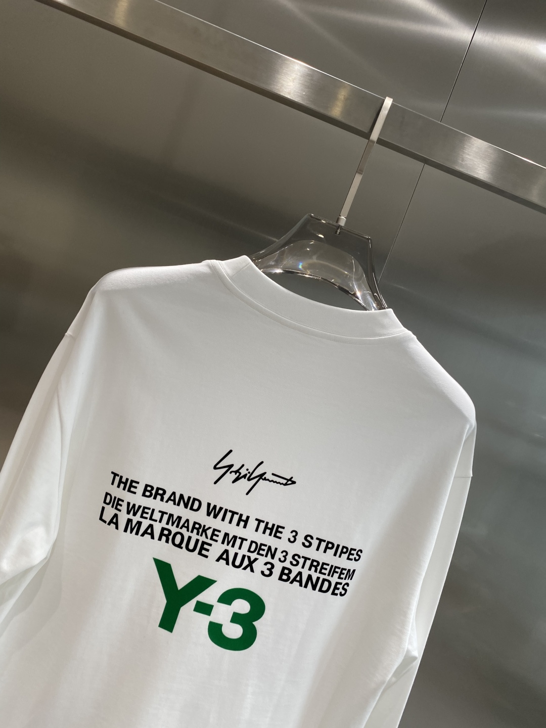 《𝙉𝙚𝙬🤍🖤Y3家》2025秋冬专柜新款 时尚休闲打底衫长袖T恤，精选进口高密度双面拉架棉面料，精致原版