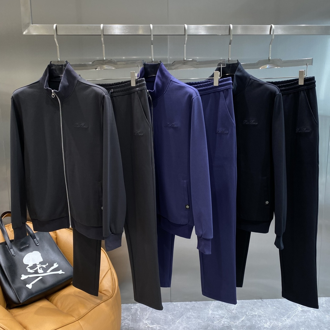 《𝙉𝙚𝙬🤍🖤lP🆕家》2025秋冬新款套装 走秀款 定制面料 搭配夹克版型设计 非常洋气 版型超好不易褶