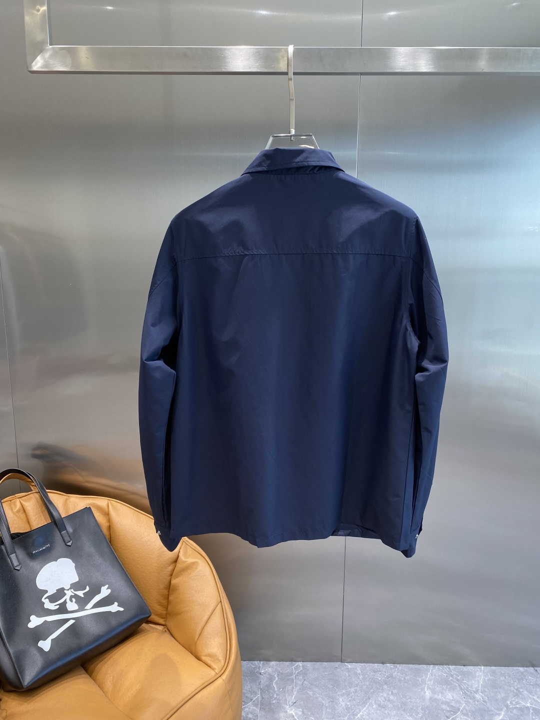 《𝙉𝙚𝙬🤍🖤布鲁家》25ss早秋风衣夹克外套爆款 秋冬专柜新款休闲时尚夹克外套！超前卫设计风格 细腻舒适