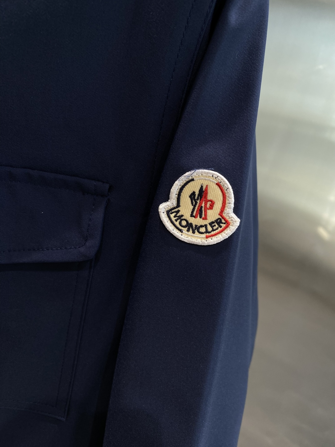 《𝙉𝙚𝙬🤍🖤蒙家》25ss早秋风衣夹克外套爆款 秋冬专柜新款休闲时尚夹克外套！超前卫设计风格 细腻舒适 