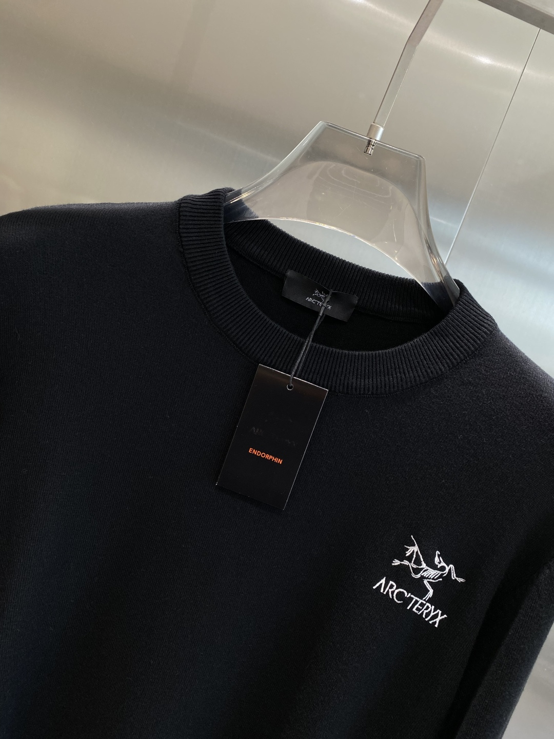 《𝙉𝙚𝙬🤍🖤鸟家》2025秋冬新款毛衣 高品质意大利进口面料，高密度针织，时尚百搭毛衣，帅气十足。经典L