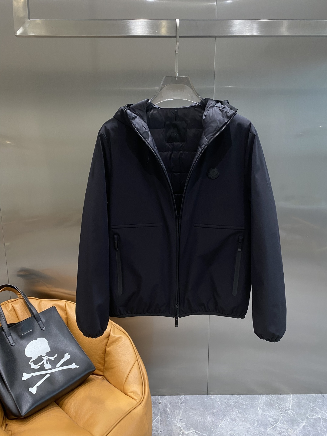 《𝙉𝙚𝙬🤍🖤蒙家》代购正品级别秋冬新款羽绒服 原版1:1订制五金配件全进口原版定制 欢迎专柜对比 绝对的