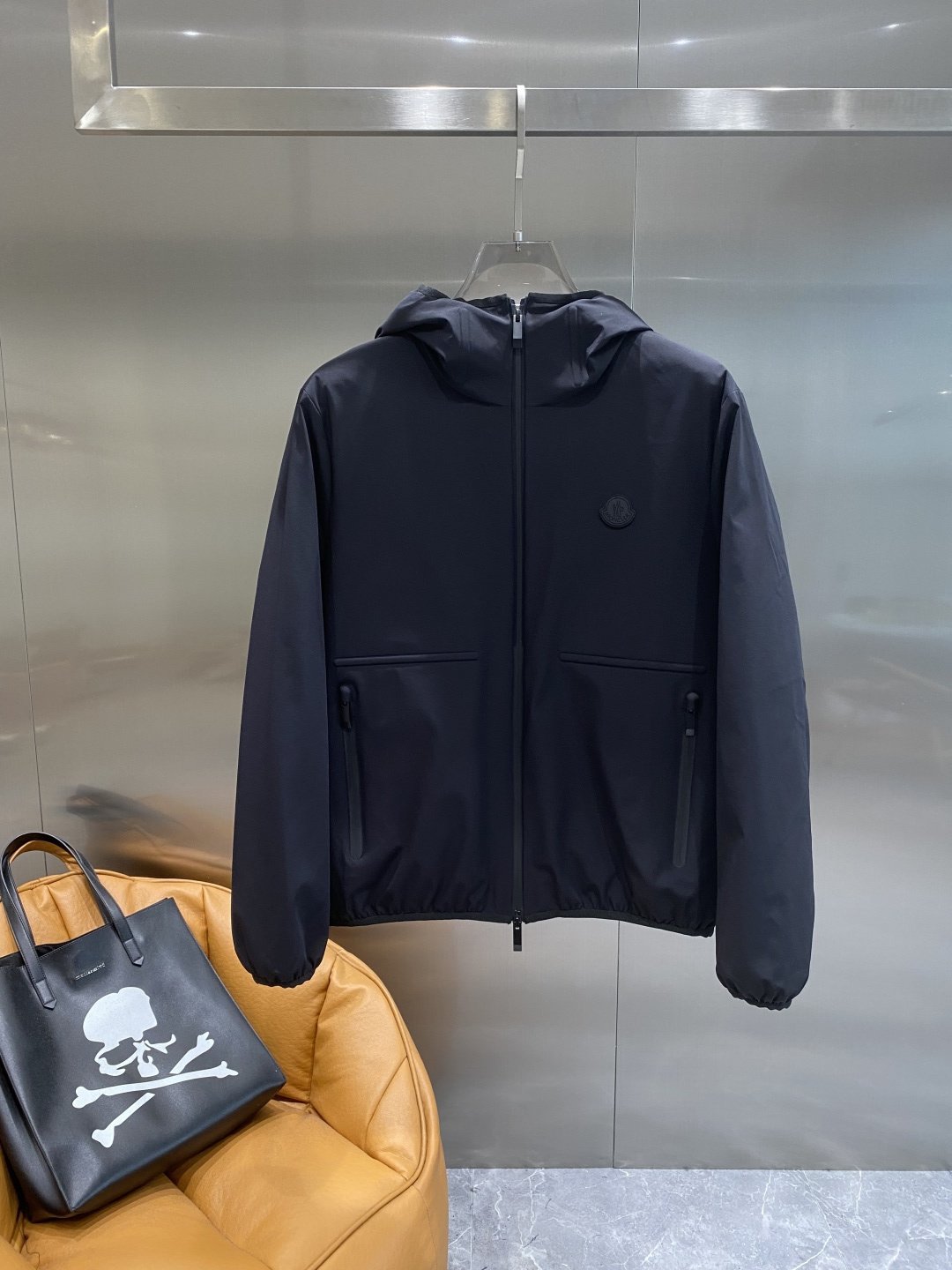 《𝙉𝙚𝙬🤍🖤蒙家》代购正品级别秋冬新款羽绒服 原版1:1订制五金配件全进口原版定制 欢迎专柜对比 绝对的