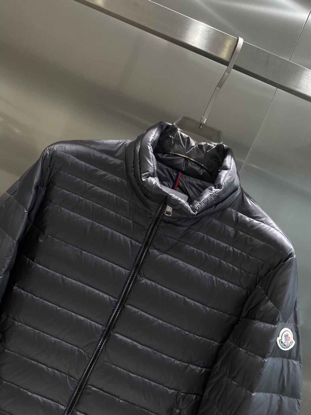 《𝙉𝙚𝙬🤍🖤蒙家》代购正品级别秋冬新款羽绒服 原版1:1订制五金配件全进口原版定制 欢迎专柜对比 绝对的