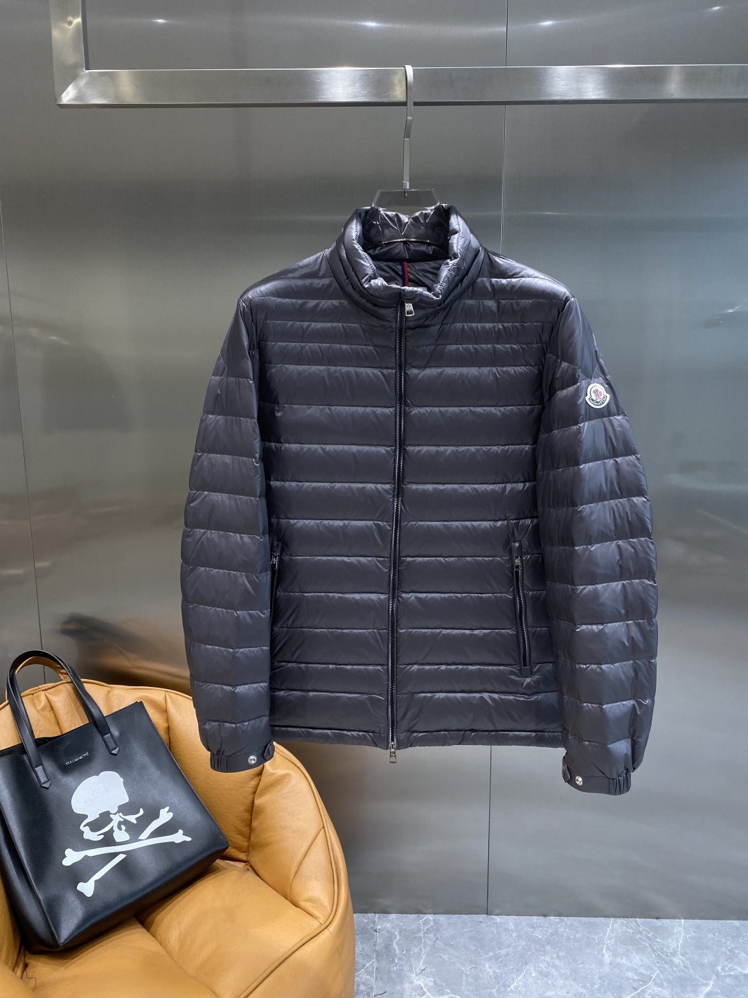 《𝙉𝙚𝙬🤍🖤蒙家》代购正品级别秋冬新款羽绒服 原版1:1订制五金配件全进口原版定制 欢迎专柜对比 绝对的