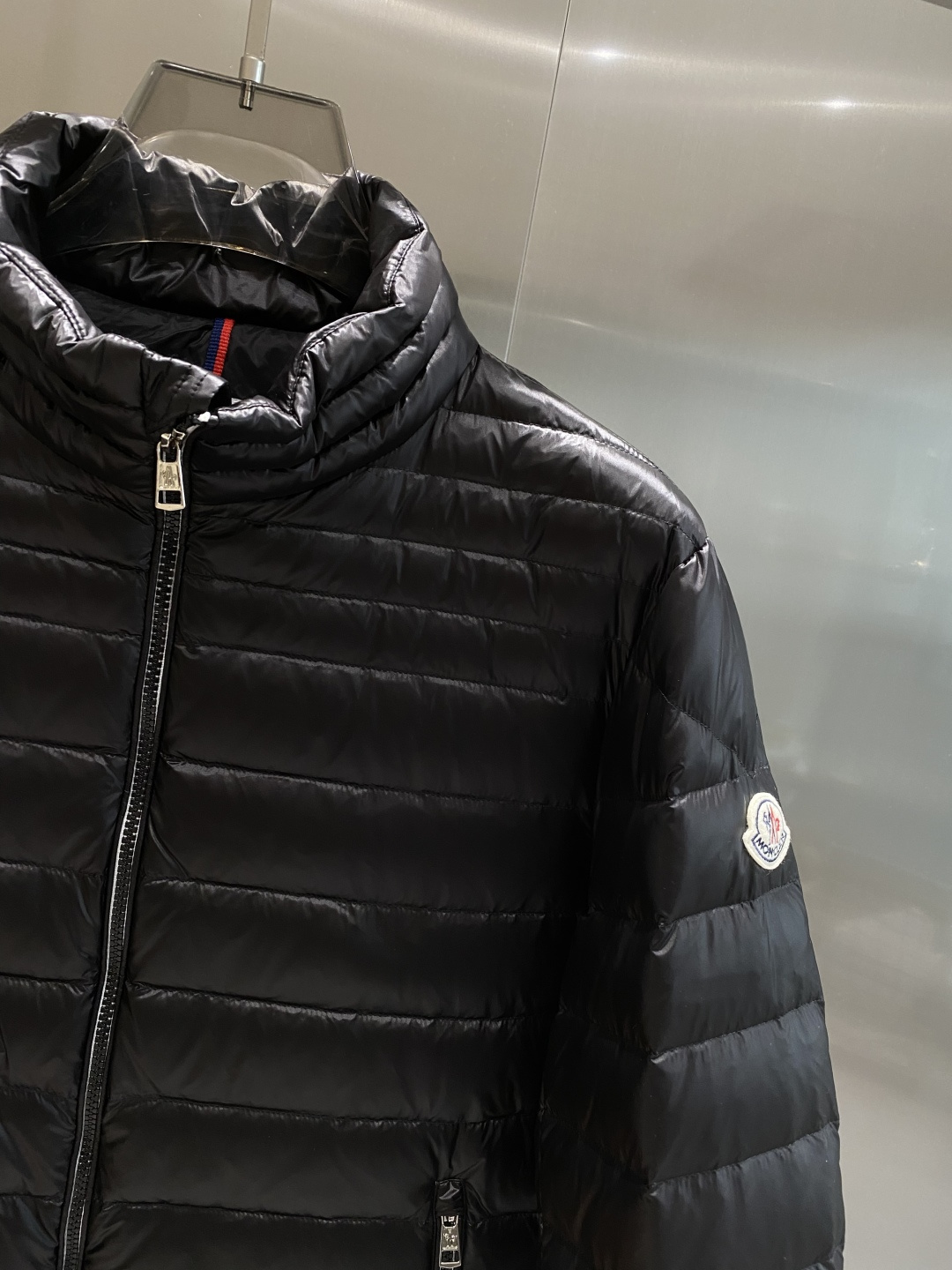 《𝙉𝙚𝙬🤍🖤蒙家》代购正品级别秋冬新款羽绒服 原版1:1订制五金配件全进口原版定制 欢迎专柜对比 绝对的