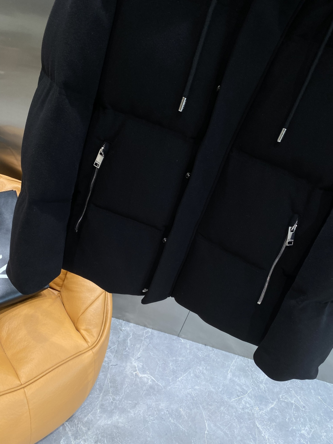 《𝙉𝙚𝙬🤍🖤杰尼家》代购正品级别秋冬新款羽绒服 原版1:1订制五金配件全进口原版定制 欢迎专柜对比 绝对