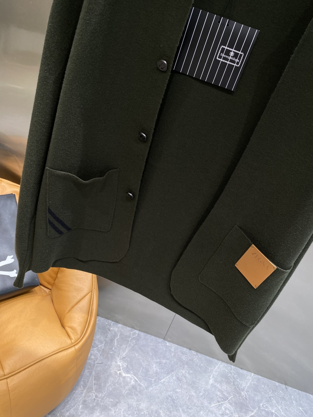 《𝙉𝙚𝙬🤍🖤杰尼家》25ss秋冬 最新最顶级开衫羊毛针织衫开衫毛衣，精致配色融合新款潮套头衫，最顶级的品