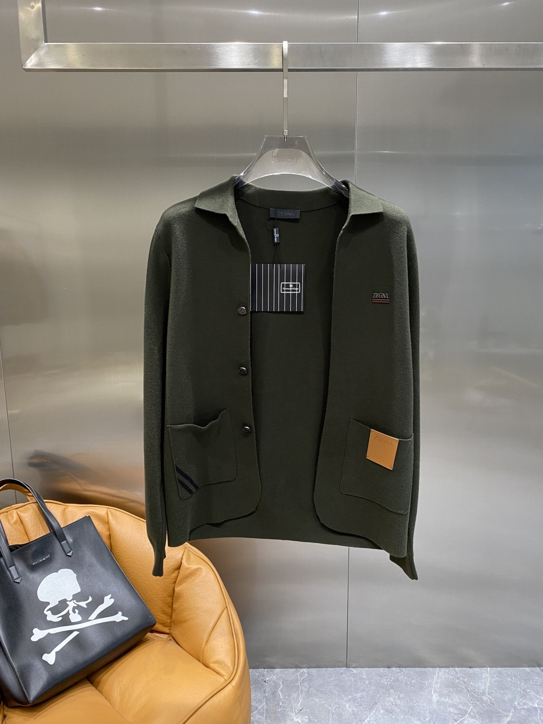 《𝙉𝙚𝙬🤍🖤杰尼家》25ss秋冬 最新最顶级开衫羊毛针织衫开衫毛衣，精致配色融合新款潮套头衫，最顶级的品