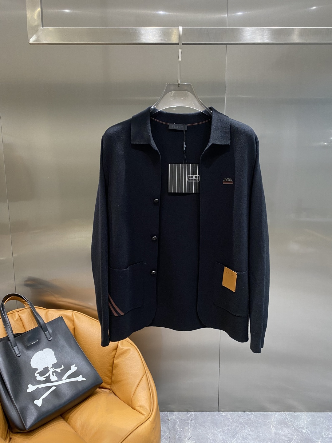 《𝙉𝙚𝙬🤍🖤杰尼家》25ss秋冬 最新最顶级开衫羊毛针织衫开衫毛衣，精致配色融合新款潮套头衫，最顶级的品