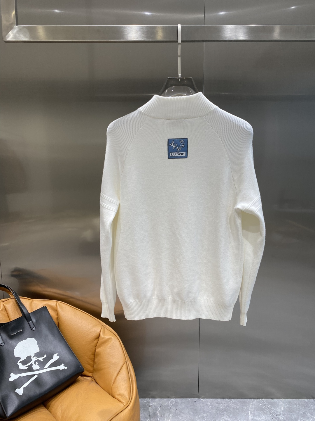 《𝙉𝙚𝙬🤍🖤驴家》25ss秋冬 最新最顶级开衫羊毛针织衫开衫毛衣，精致配色融合新款潮套头衫，最顶级的品质