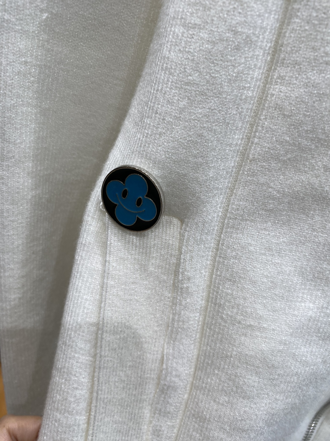 《𝙉𝙚𝙬🤍🖤驴家》25ss秋冬 最新最顶级开衫羊毛针织衫开衫毛衣，精致配色融合新款潮套头衫，最顶级的品质