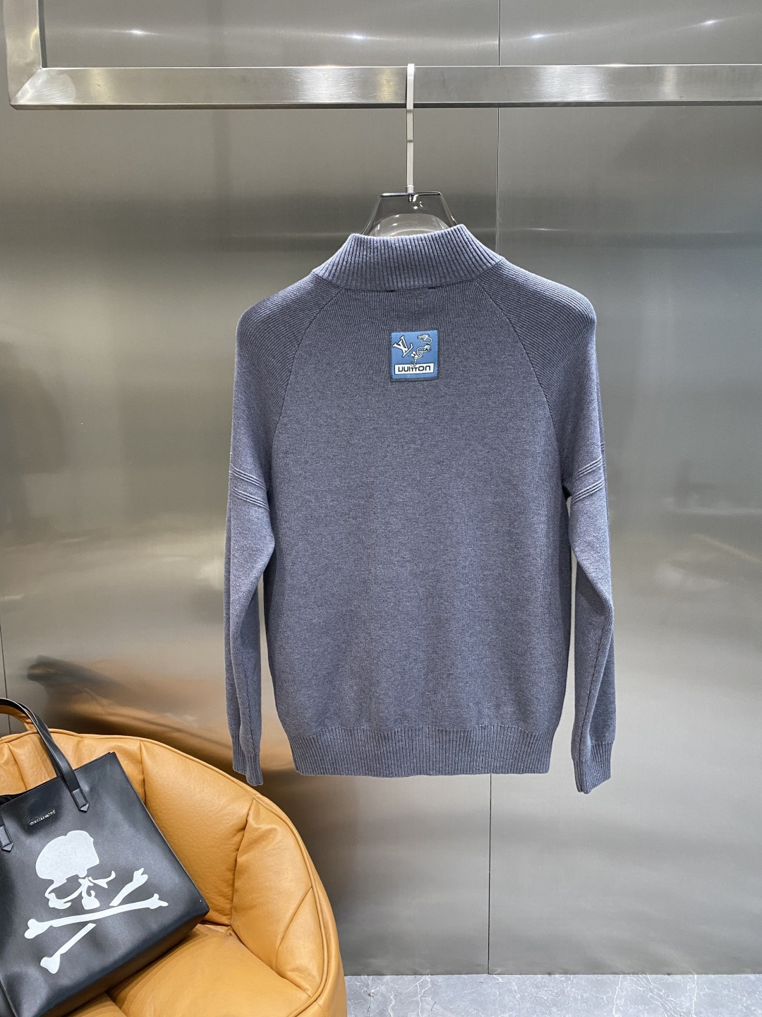 《𝙉𝙚𝙬🤍🖤驴家》25ss秋冬 最新最顶级开衫羊毛针织衫开衫毛衣，精致配色融合新款潮套头衫，最顶级的品质