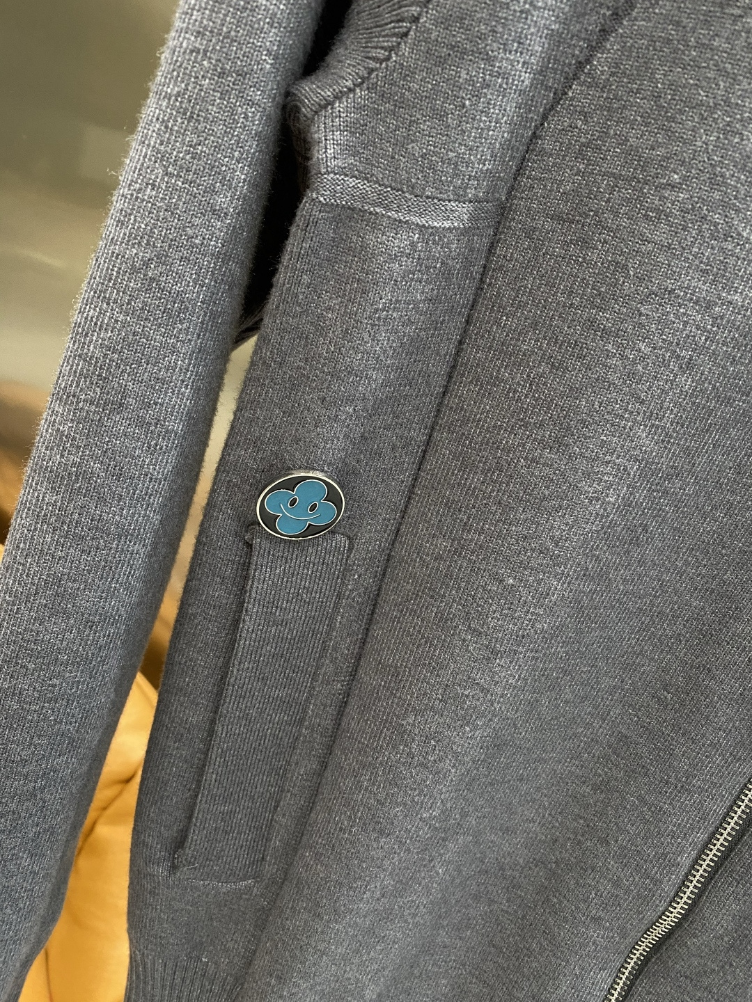 《𝙉𝙚𝙬🤍🖤驴家》25ss秋冬 最新最顶级开衫羊毛针织衫开衫毛衣，精致配色融合新款潮套头衫，最顶级的品质