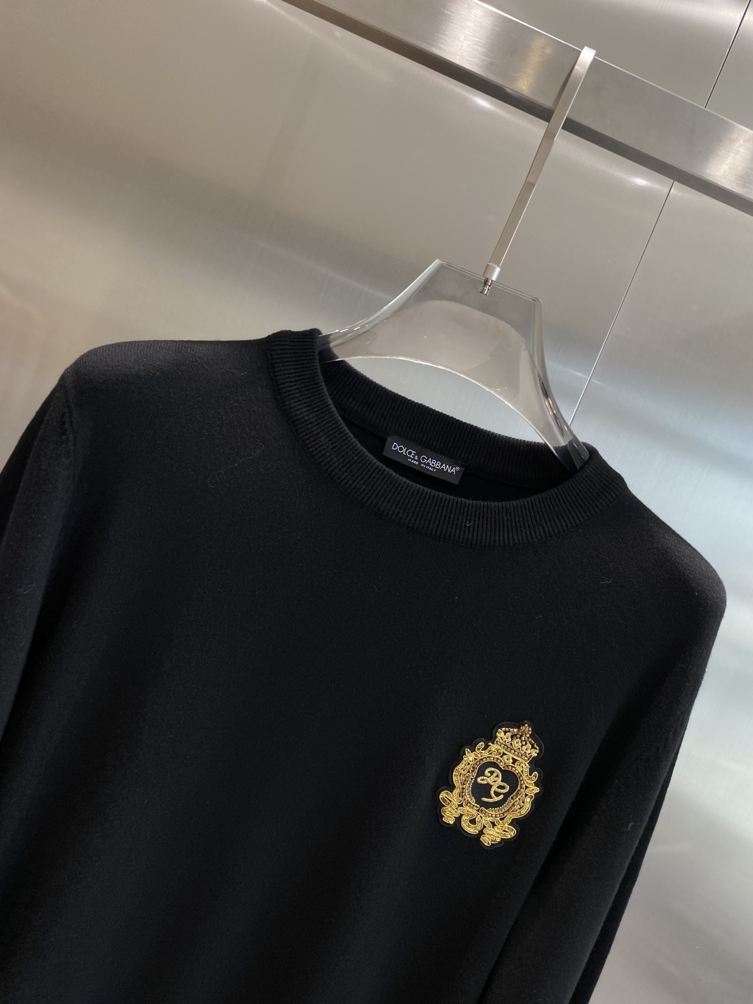 《𝙉𝙚𝙬🤍🖤DG家》2025秋冬新款毛衣 高品质意大利进口面料，高密度针织，时尚百搭毛衣，帅气十足。经典