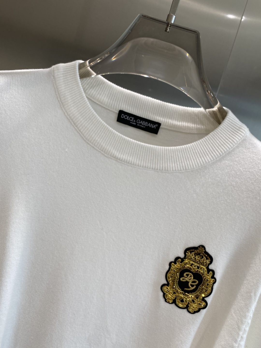 《𝙉𝙚𝙬🤍🖤DG家》2025秋冬新款毛衣 高品质意大利进口面料，高密度针织，时尚百搭毛衣，帅气十足。经典